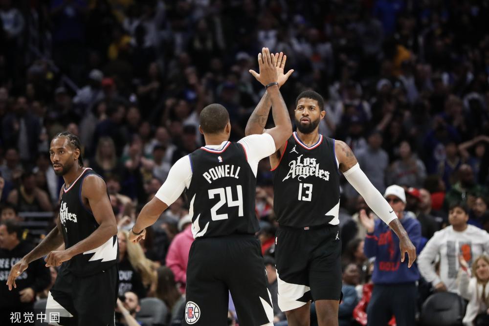 舞台上再创 舞台上再创